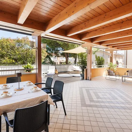 Apartment La Terrazza - 5 Minuti Dal Mare E Misano World Circuit Misano Adriatico